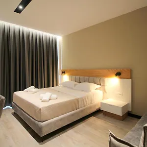 F&j Sarandë